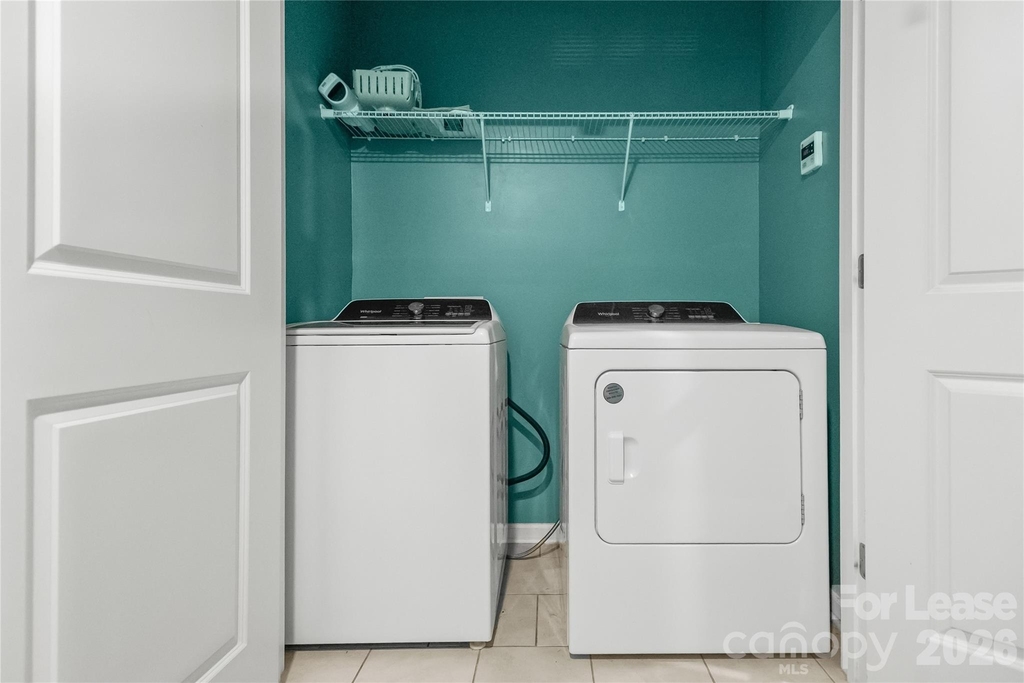 8176 Sheffield Drive - Photo 38