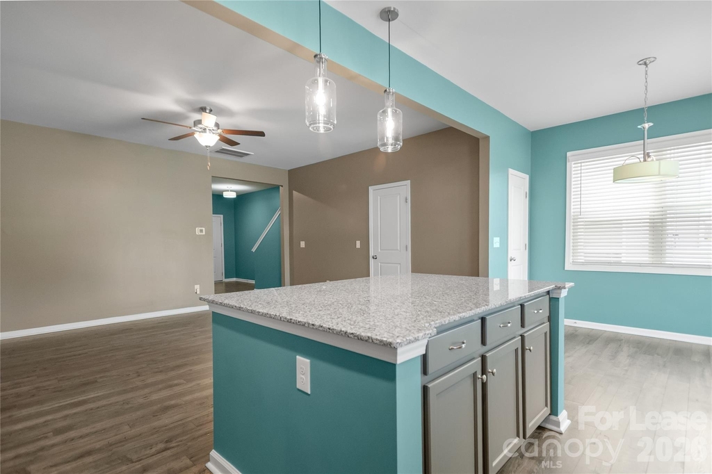 8176 Sheffield Drive - Photo 15