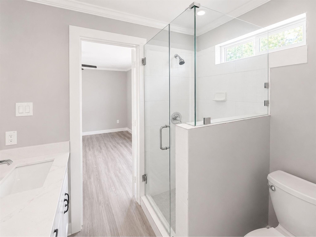 1306 Locust Street - Photo 5