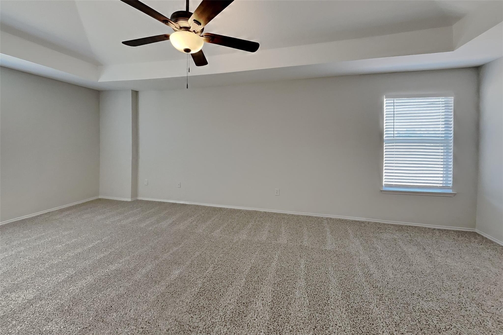 8712 Limestone Drive - Photo 7