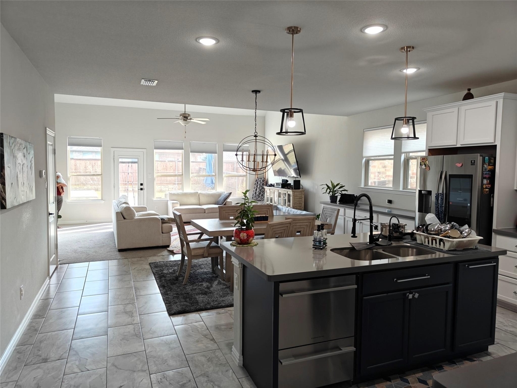 1001 Azure Lane - Photo 3