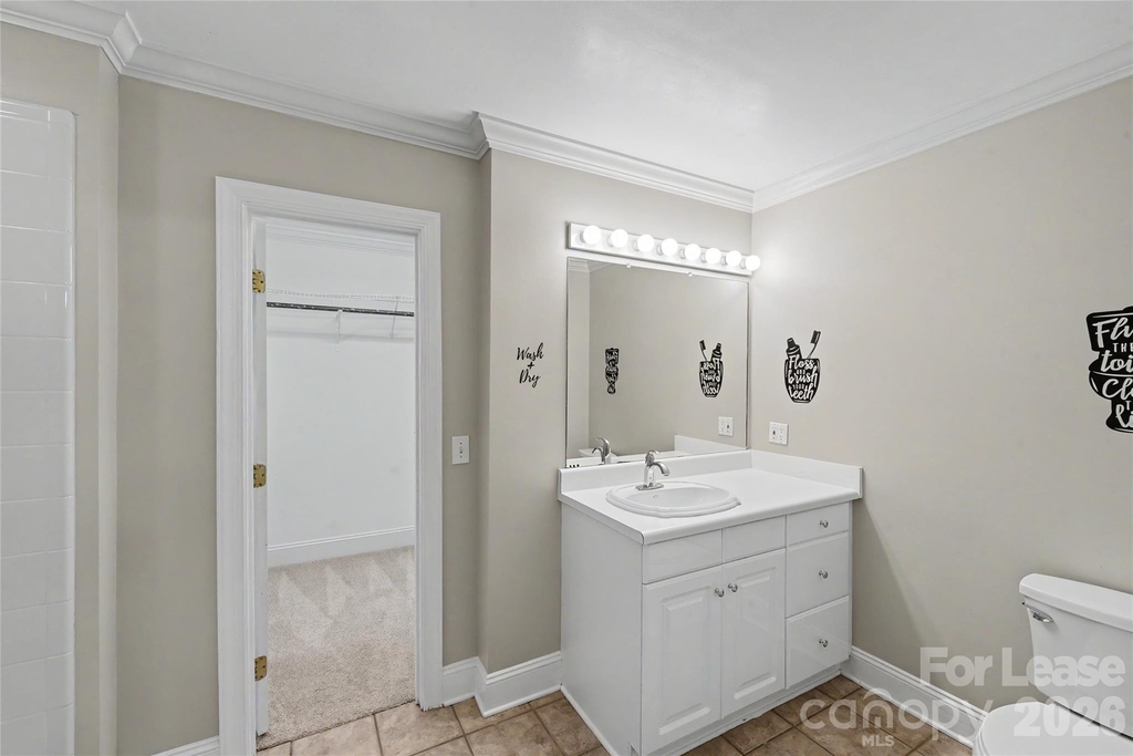 2545 Rea Road - Photo 39