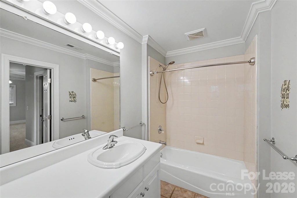 2545 Rea Road - Photo 36