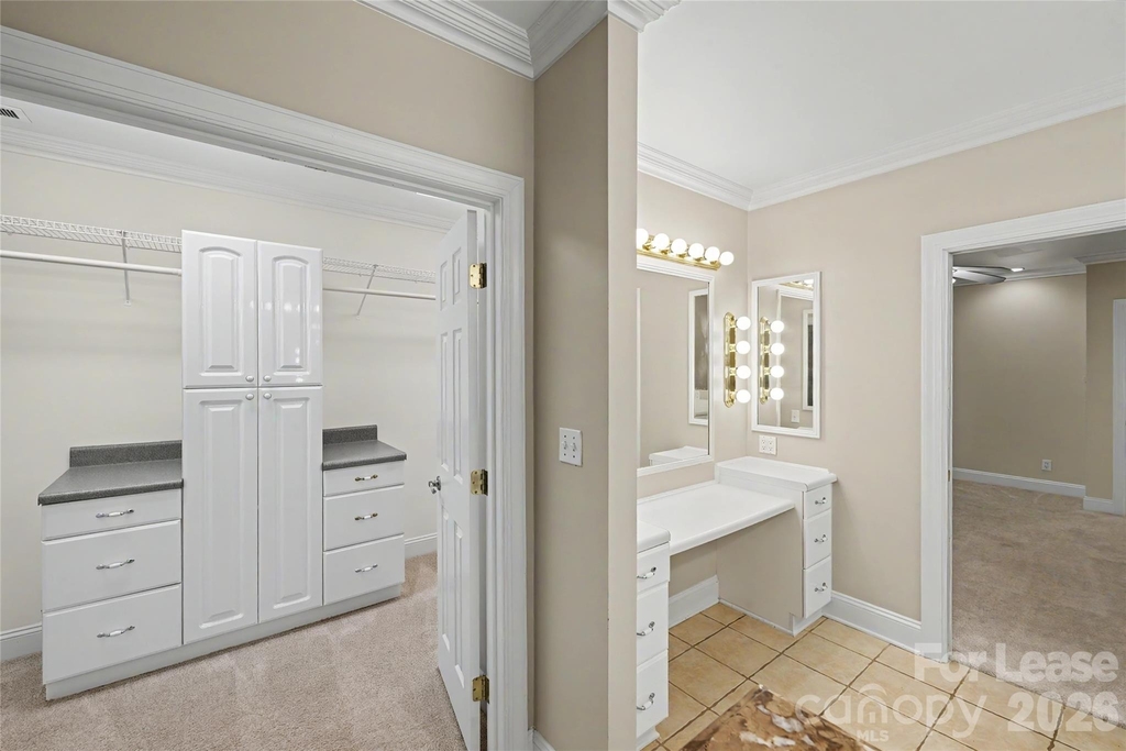 2545 Rea Road - Photo 32