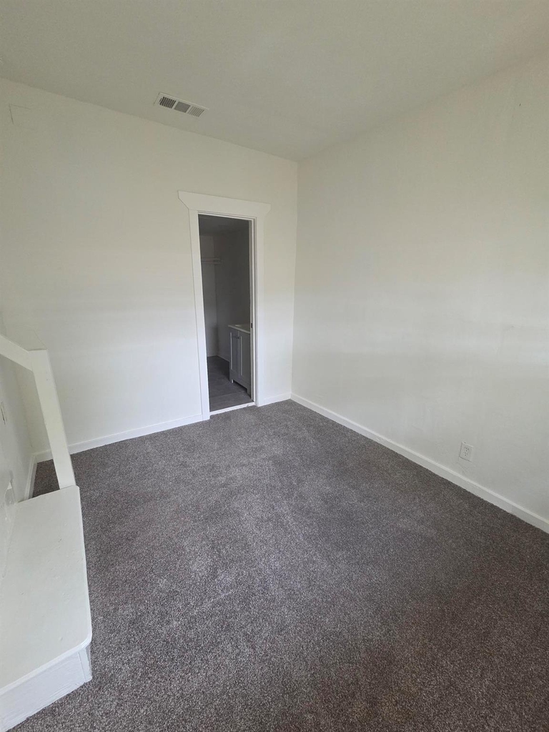 3328 Lynnfield Drive - Photo 3