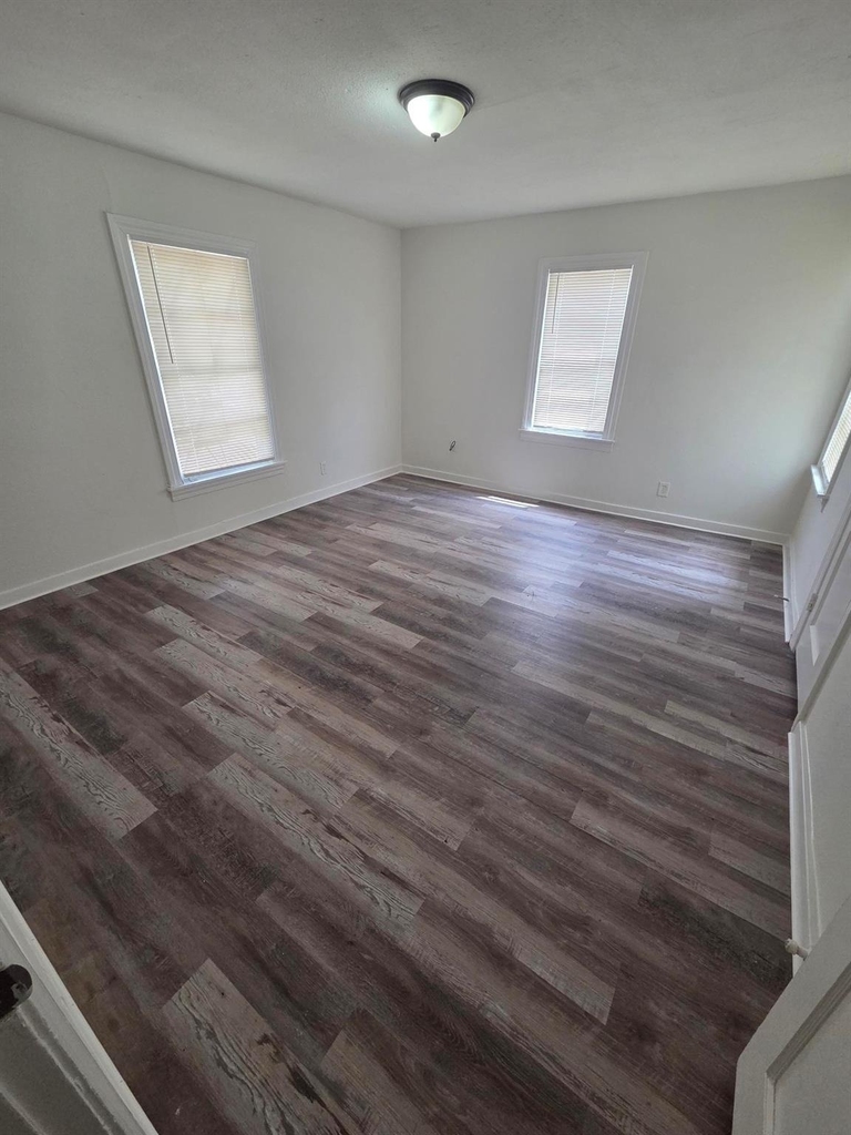 3328 Lynnfield Drive - Photo 4