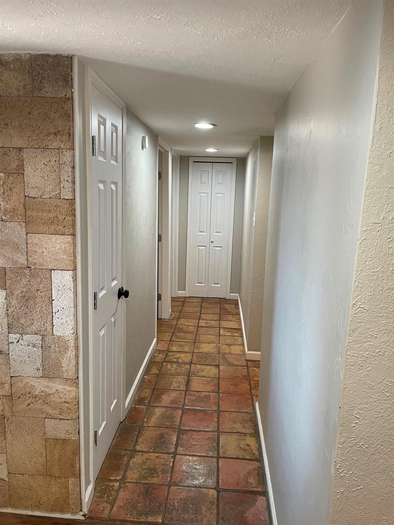 1909 Rambling Ridge Lane - Photo 9