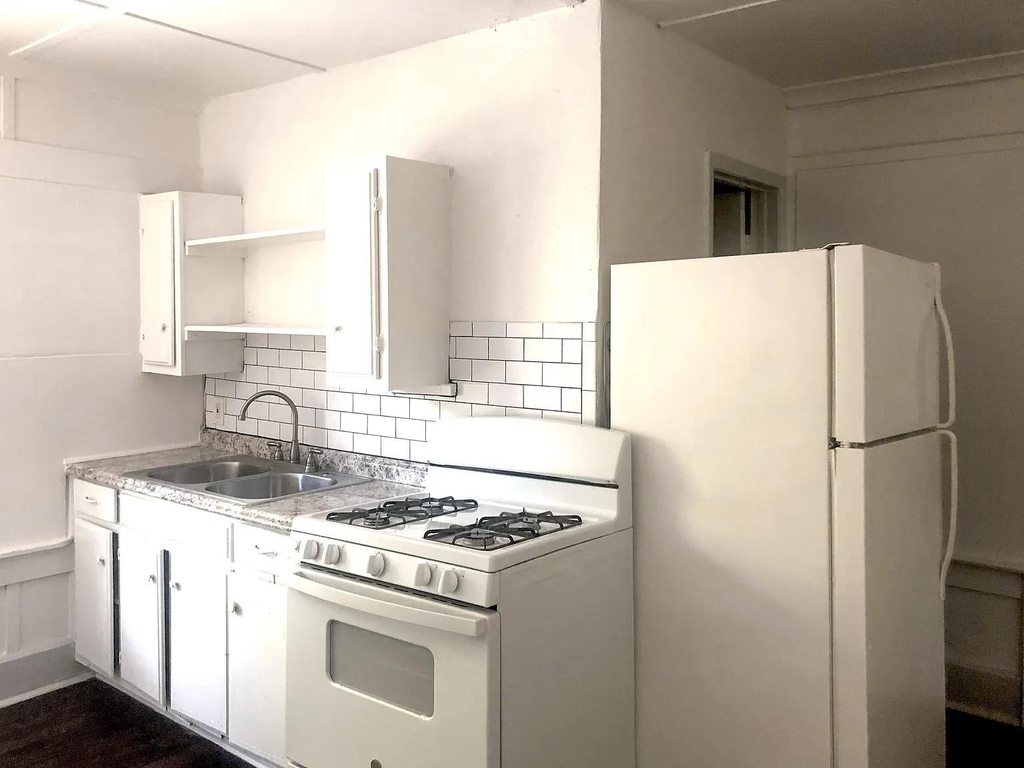 3715 Travis Avenue - Photo 3