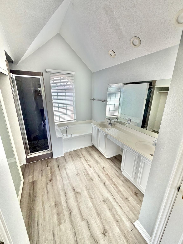 2501 Stetson Drive - Photo 18