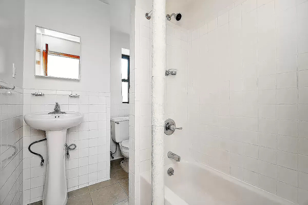 328 East 14th Street - Photo 3