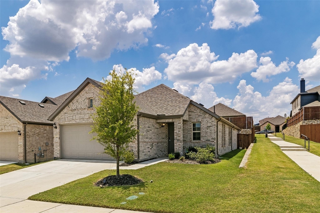 1801 Hazer Lane - Photo 1