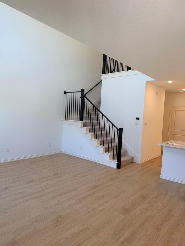 7328 Grant Avenue - Photo 3