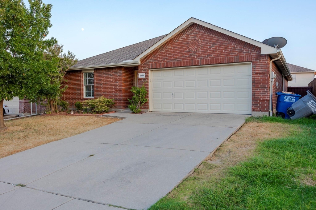 1436 Puerto Lago Drive - Photo 2