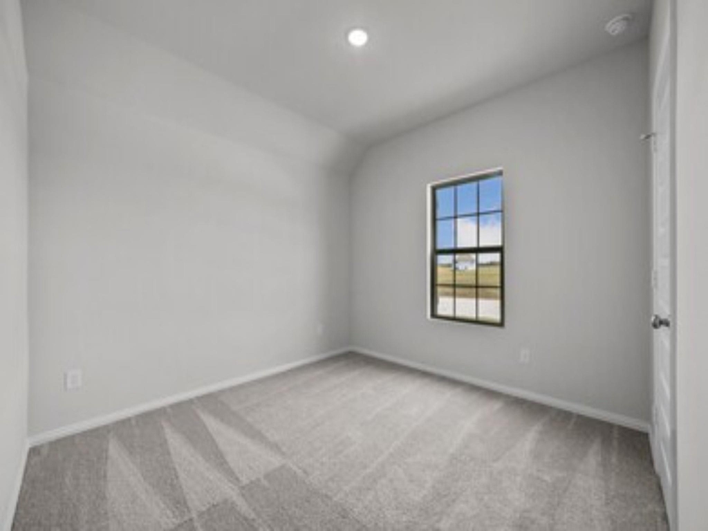 553 Hickory Ridge - Photo 6