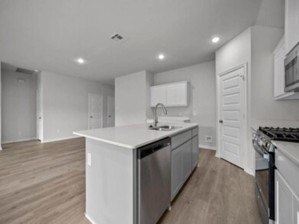 553 Hickory Ridge - Photo 16