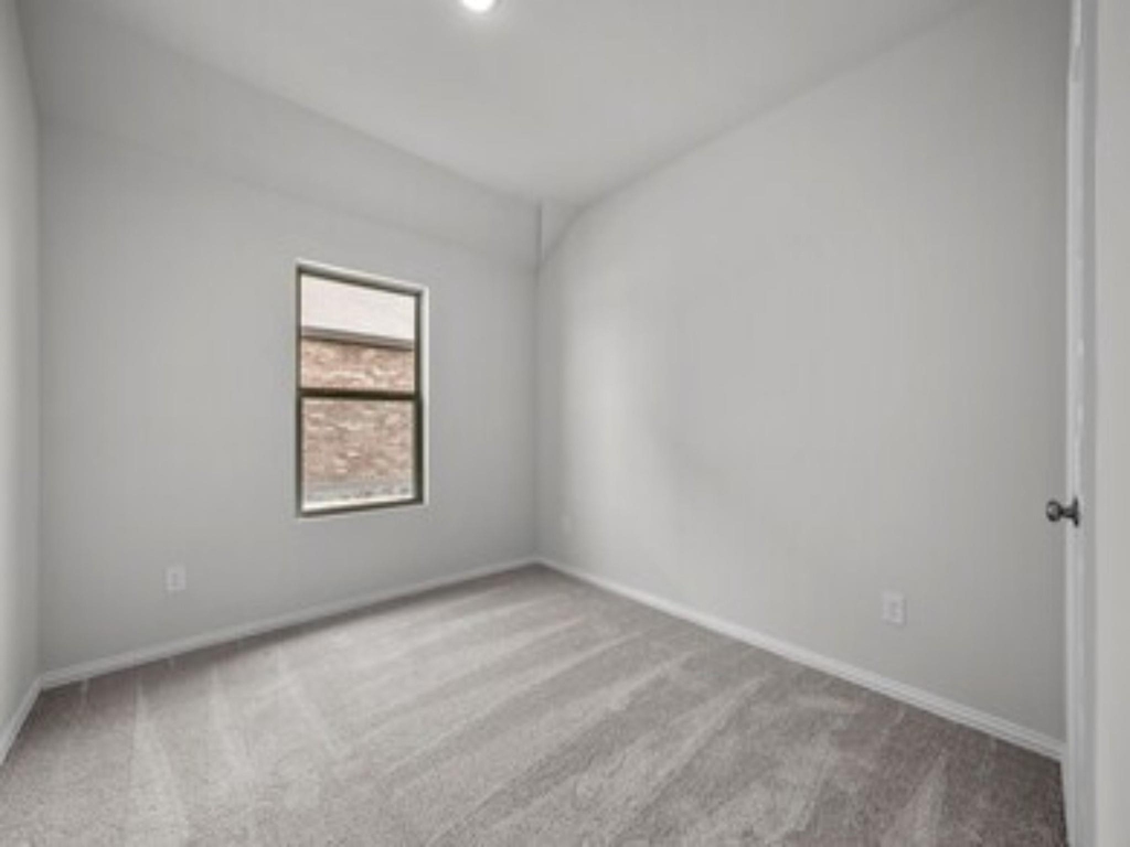 553 Hickory Ridge - Photo 11