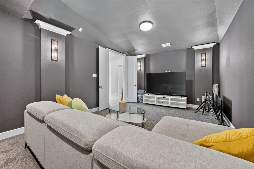 321 Pecan Trail - Photo 7