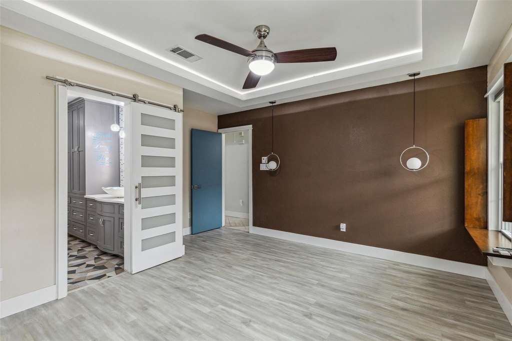 10207 Shelburne Drive - Photo 12