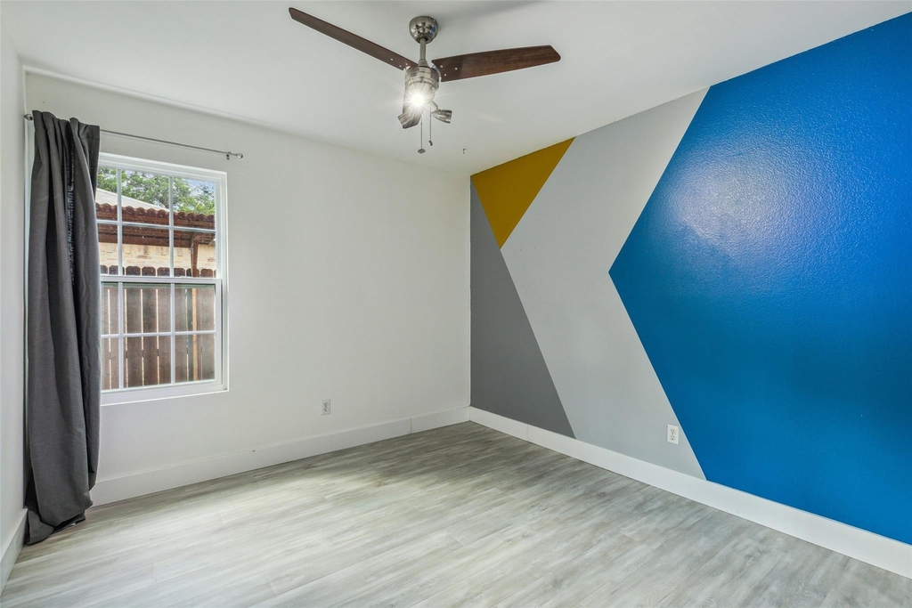 10207 Shelburne Drive - Photo 18