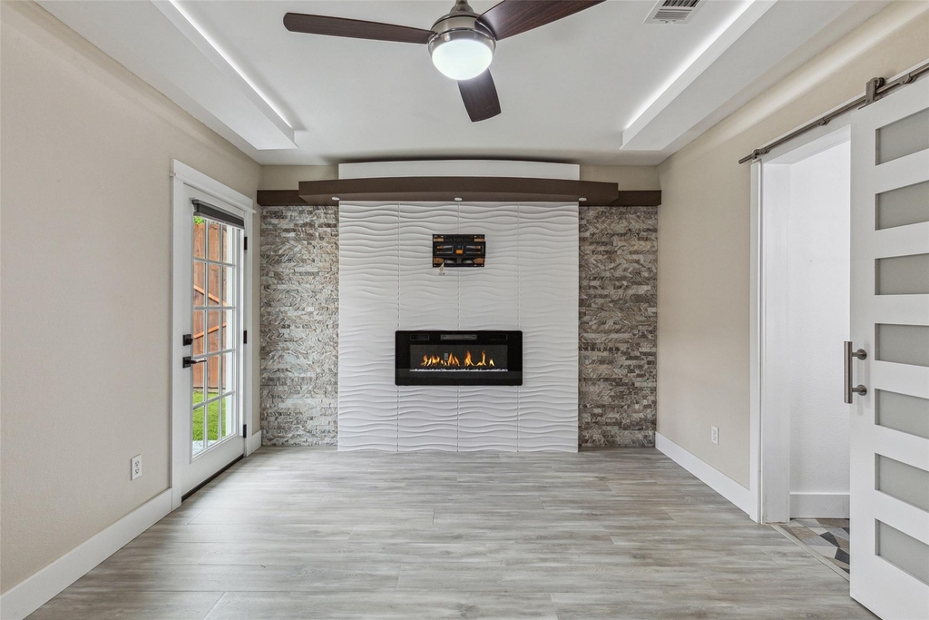10207 Shelburne Drive - Photo 17