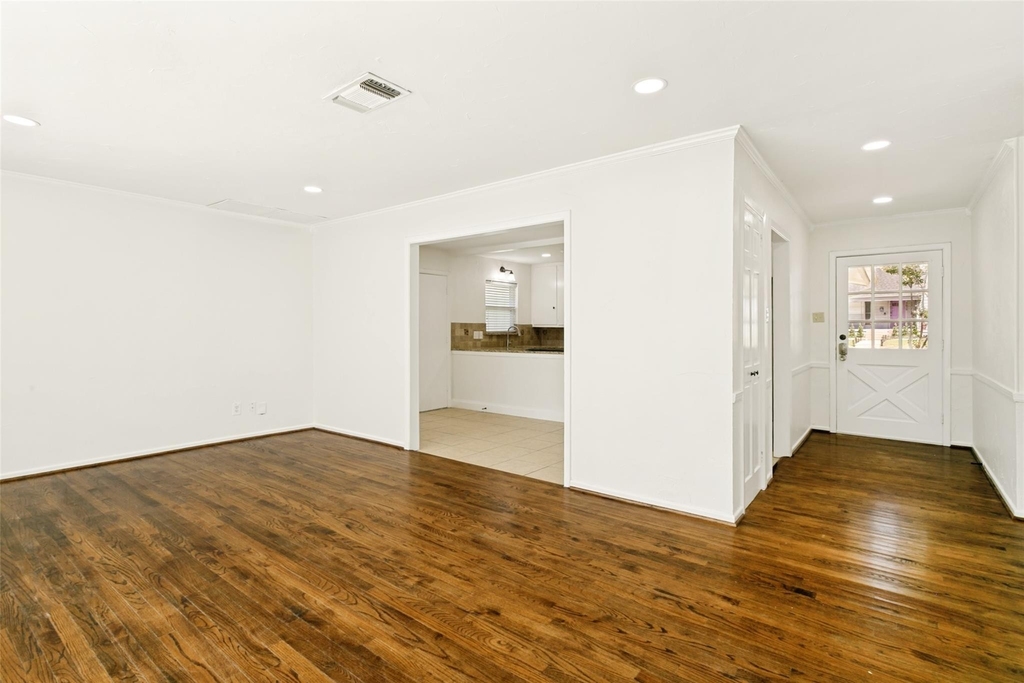 3612 Winston Road - Photo 3