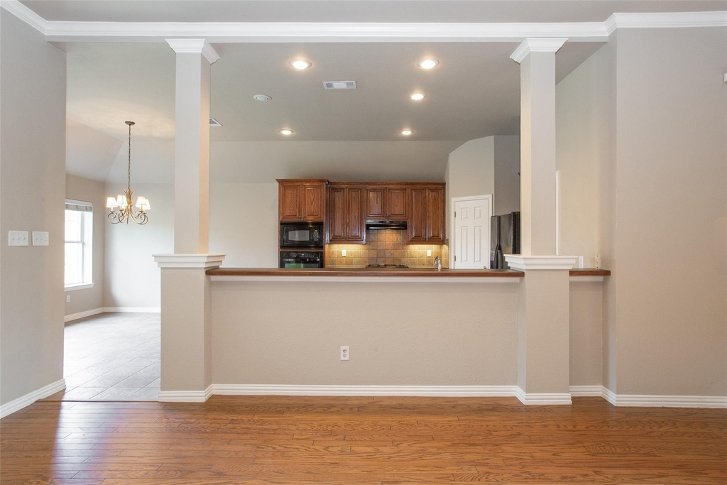 6316 Garwin Drive - Photo 3