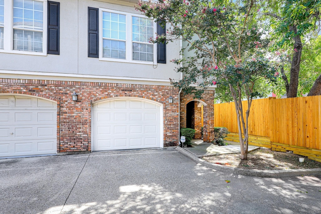 14400 Montfort Drive - Photo 3