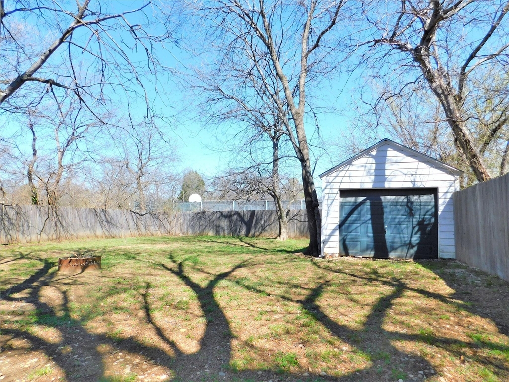 814 Anderson Street - Photo 17