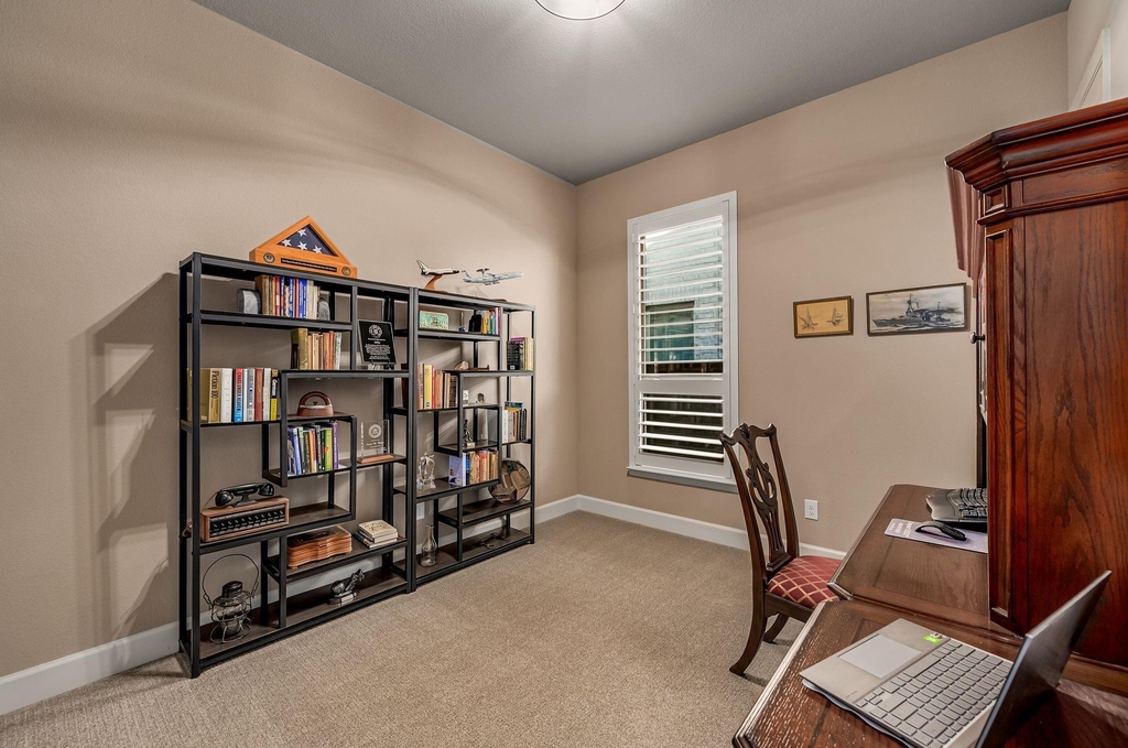 3025 Warrington - Photo 35