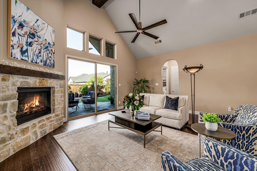 3025 Warrington - Photo 20