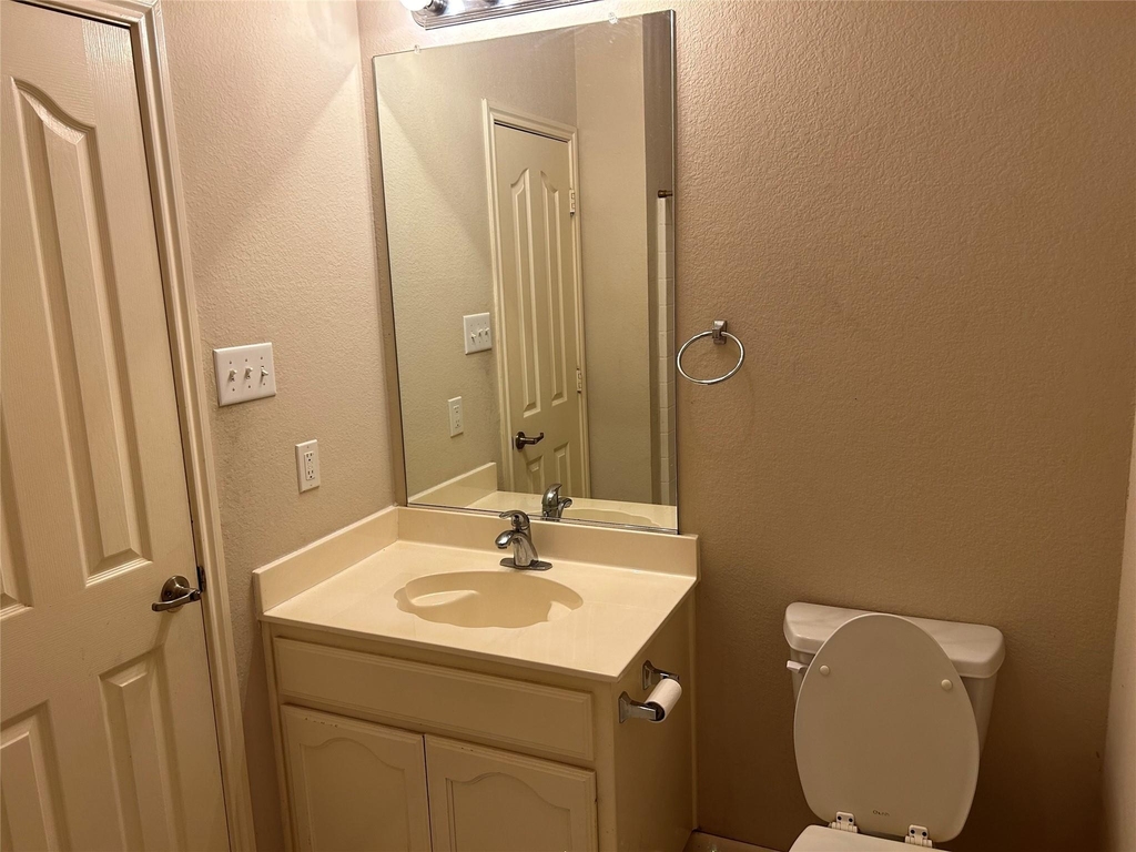 12608 Clarksburg Trail - Photo 8