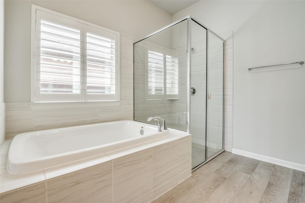 1407 Lone Eagle Way - Photo 17