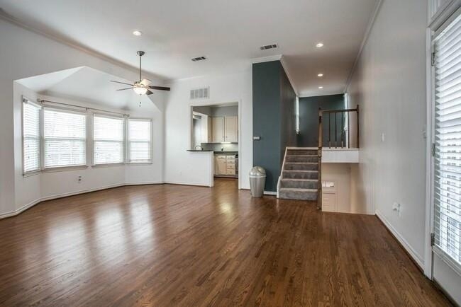 4419 Holland Avenue - Photo 8