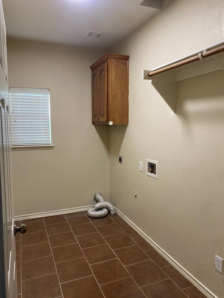 9367 Aristocrat Lane - Photo 10