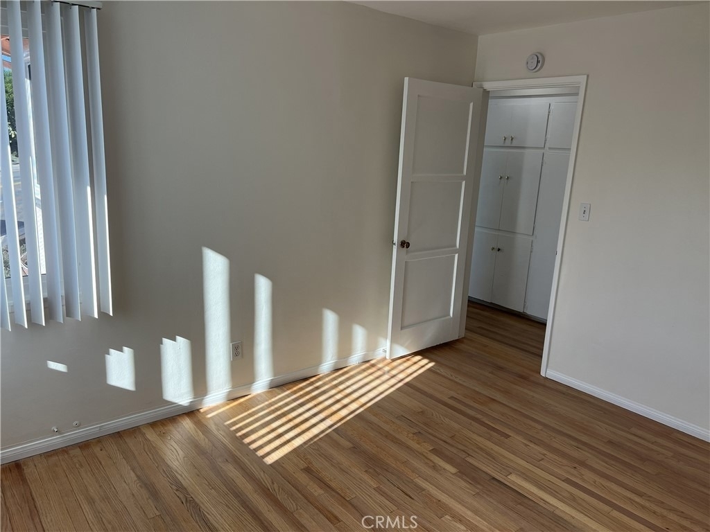 401 W Grand Avenue - Photo 6