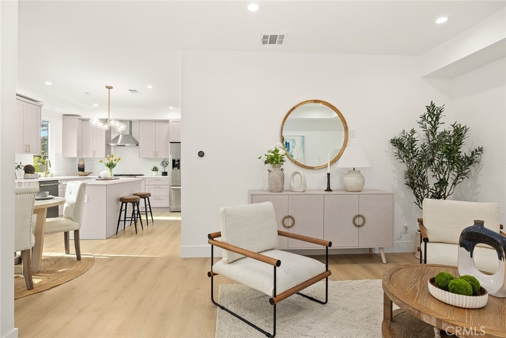 905 Sunset Blvd - Photo 5