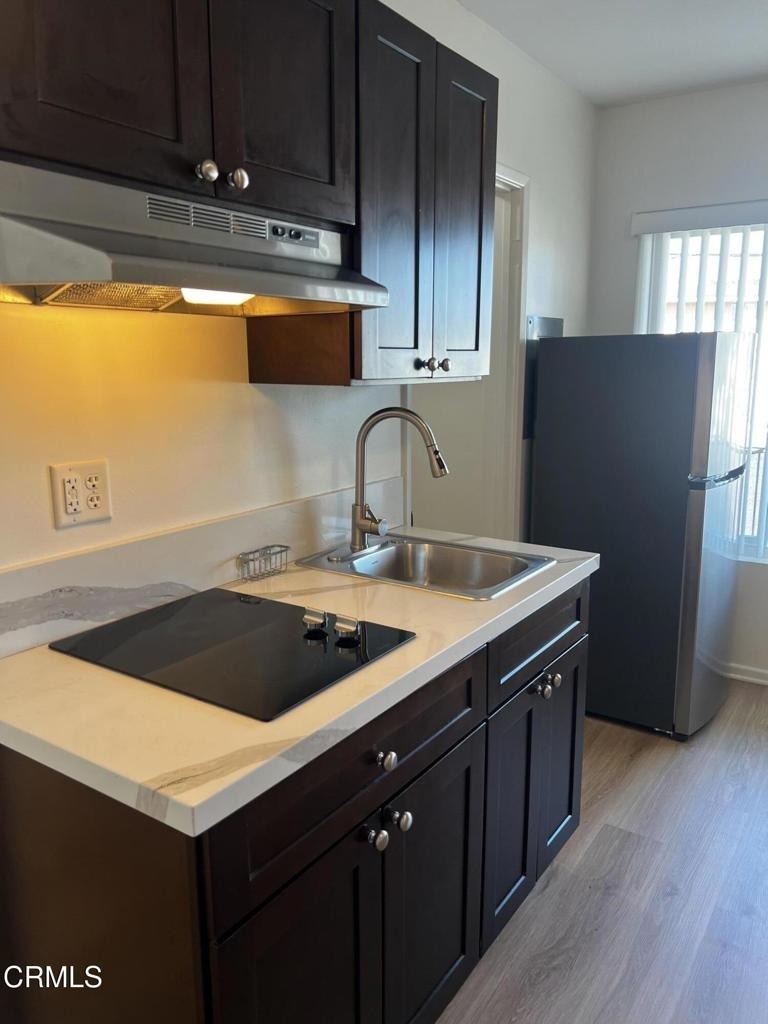 60 A Brentwood Avenue - Photo 1