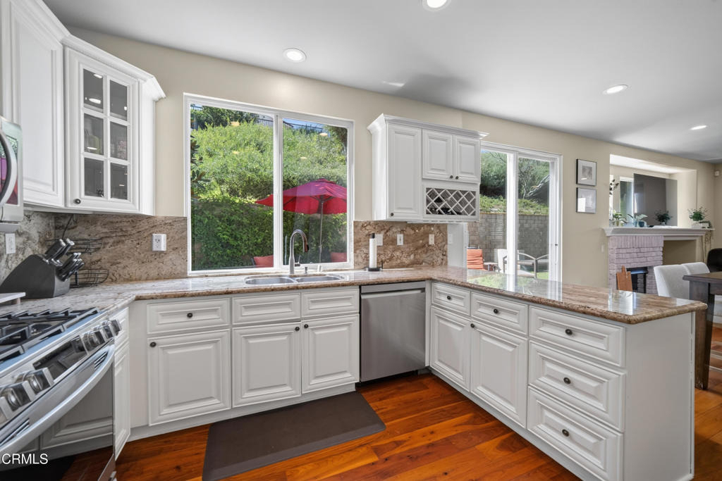 3889 Angeline Street - Photo 13