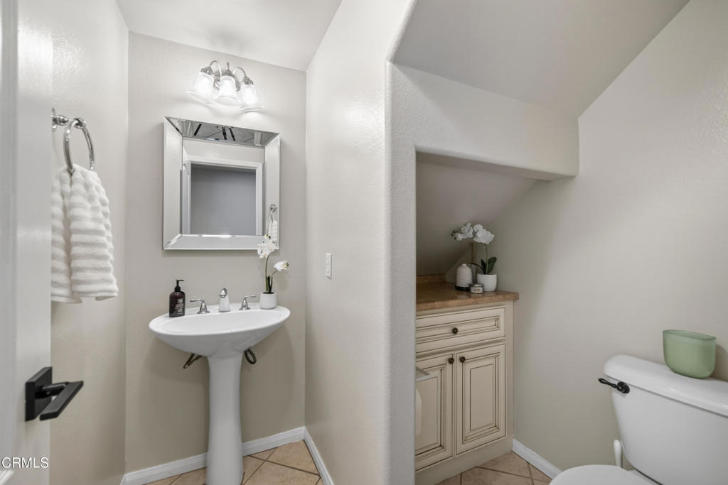 3889 Angeline Street - Photo 18