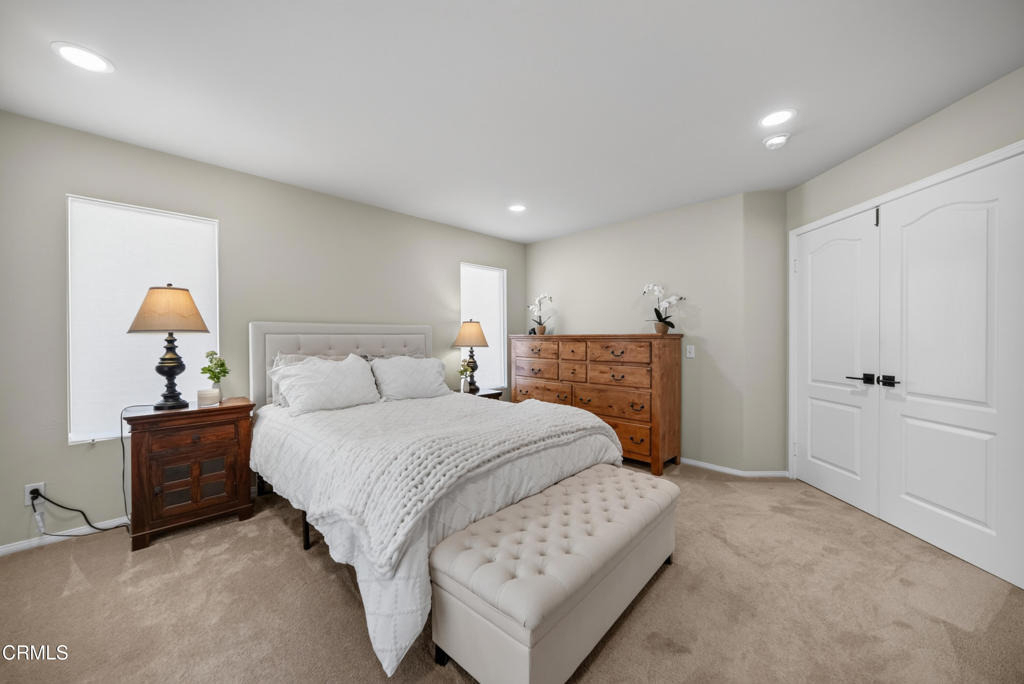 3889 Angeline Street - Photo 40