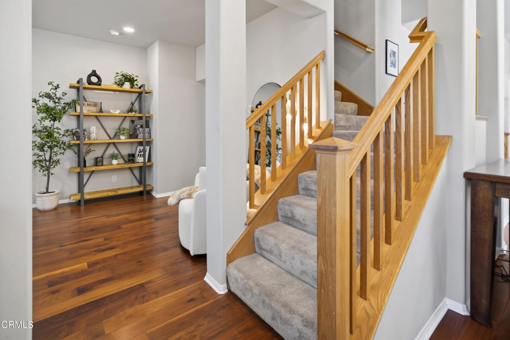 3889 Angeline Street - Photo 5