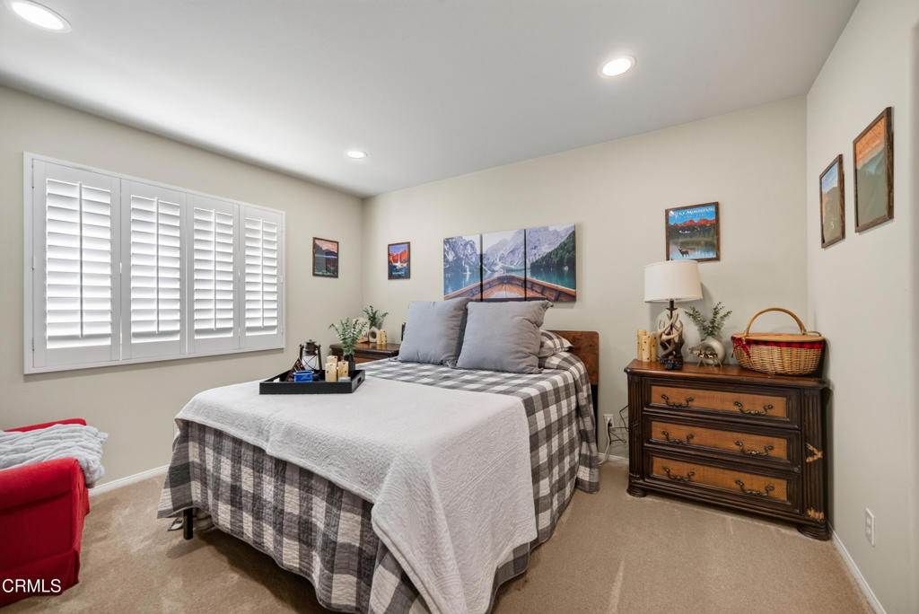 3889 Angeline Street - Photo 30