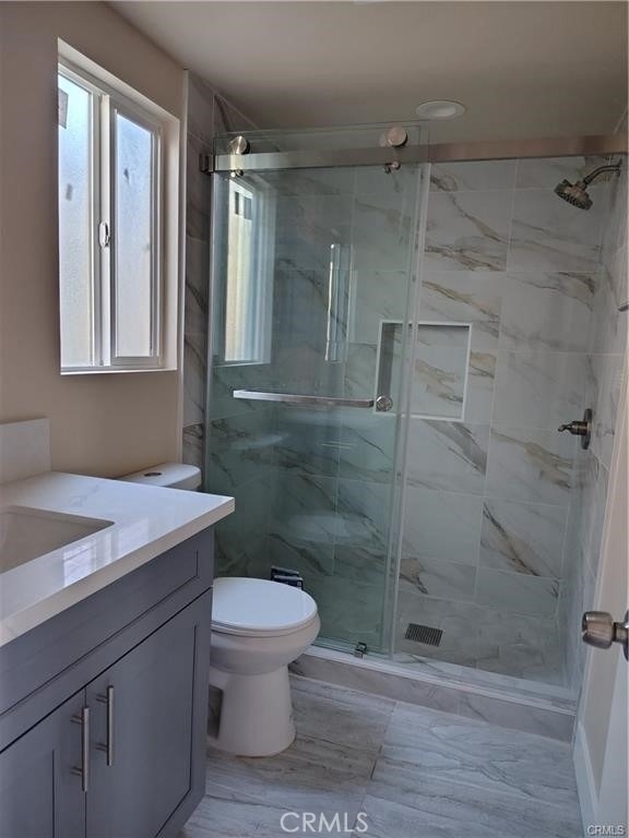 921 Sixth - Photo 5