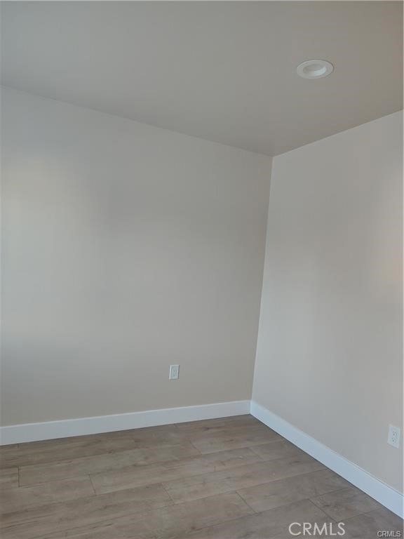921 Sixth - Photo 9