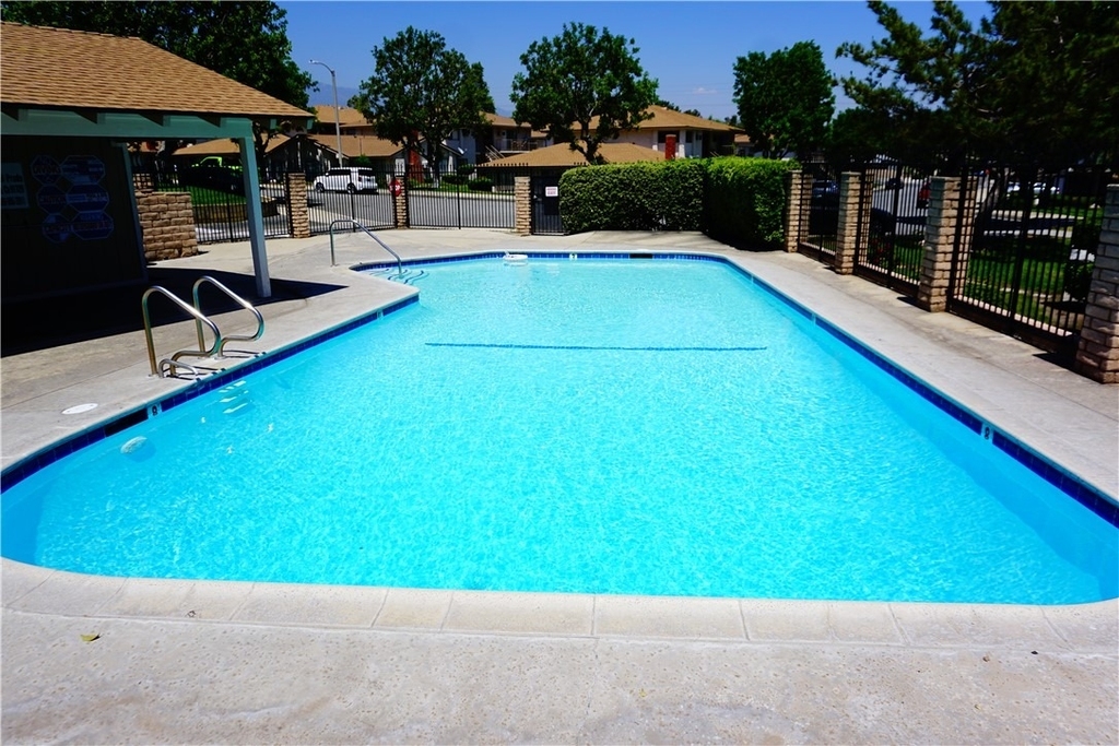 7439 Napa Court - Photo 4
