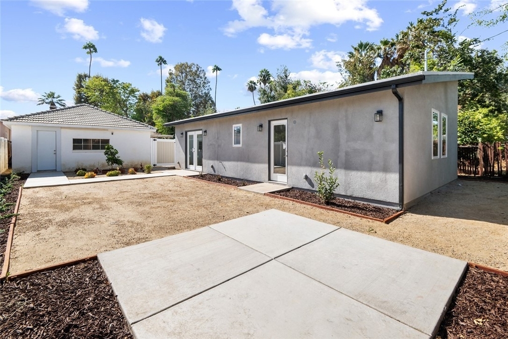 6652 Palm Avenue - Photo 5