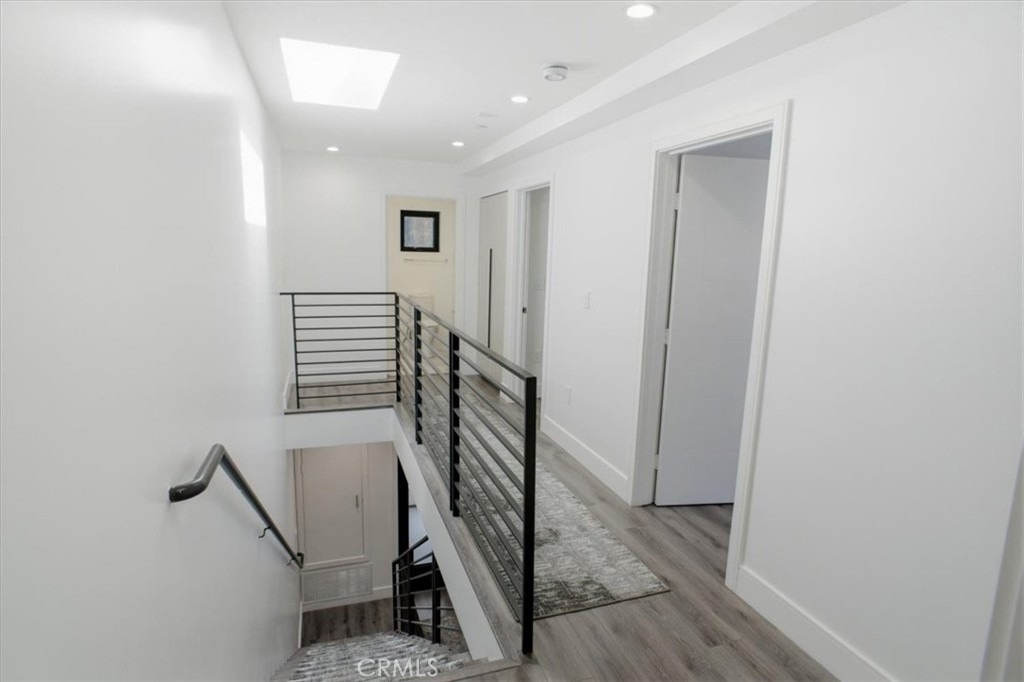 829 N Martel - Photo 6