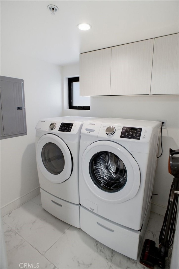 829 N Martel - Photo 14