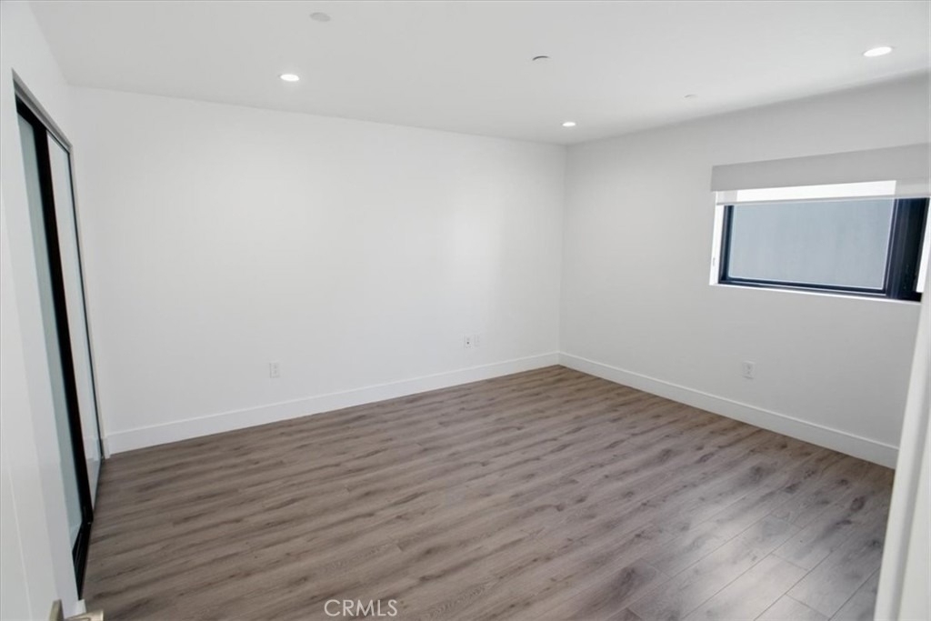 829 N Martel - Photo 13