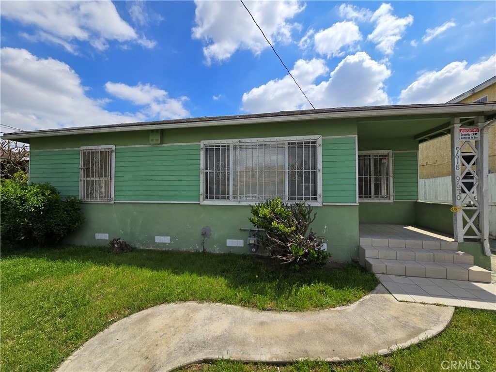 9618 Kalmia Street - Photo 1